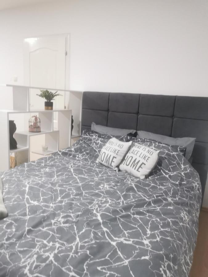 Appartement Amabilis à Banja Luka Extérieur photo
